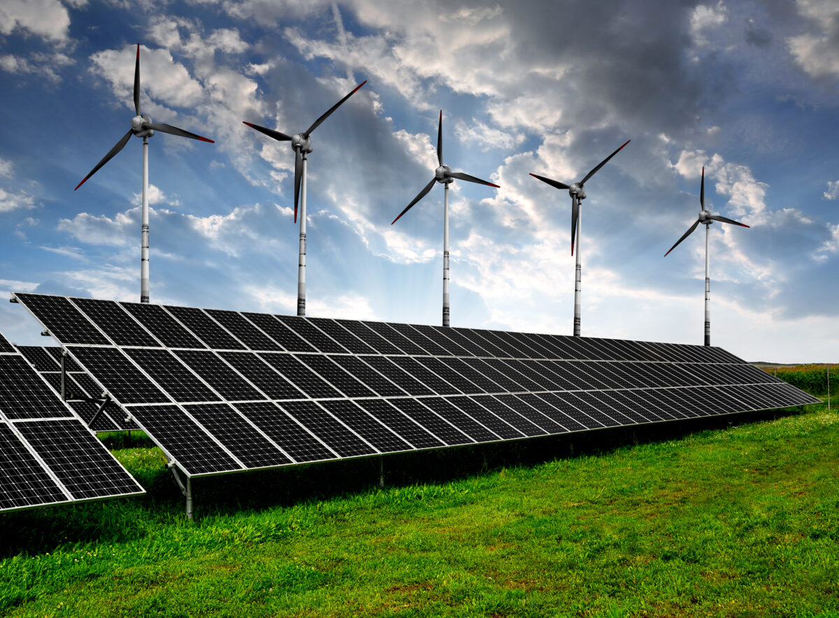 Mega Projects Fuel Gujarat’s Progress: Hybrid Energy Park and Solar Park Accelerating Growth